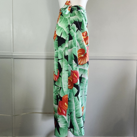 Vintage 90's Hawaiian Tropical Lightweight Statement Wrap Skirt - Picture 3 of 8